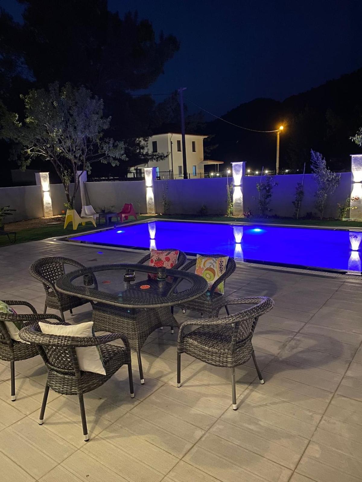 Villa Lotus In Camli Village, Jacuzzi And Pool *